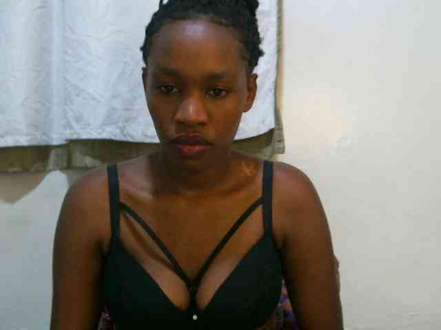 sweet-brown webcam
