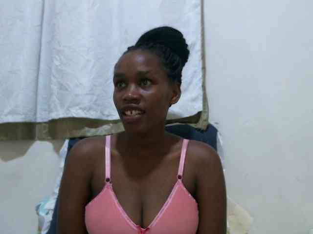 sweet-brown webcam
