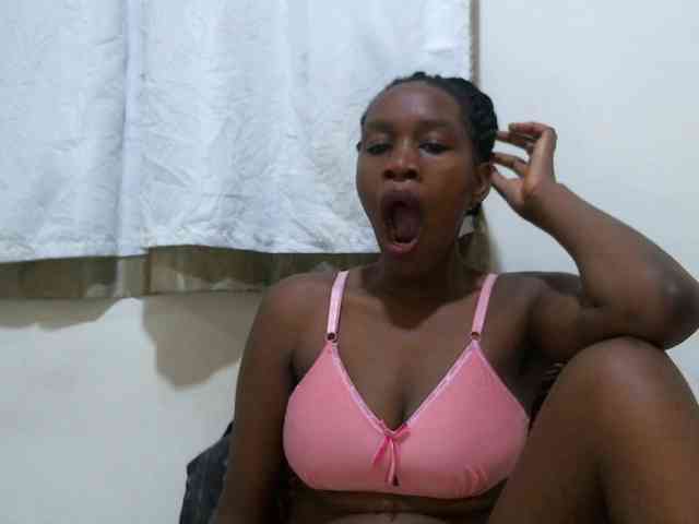sweet-brown webcam
