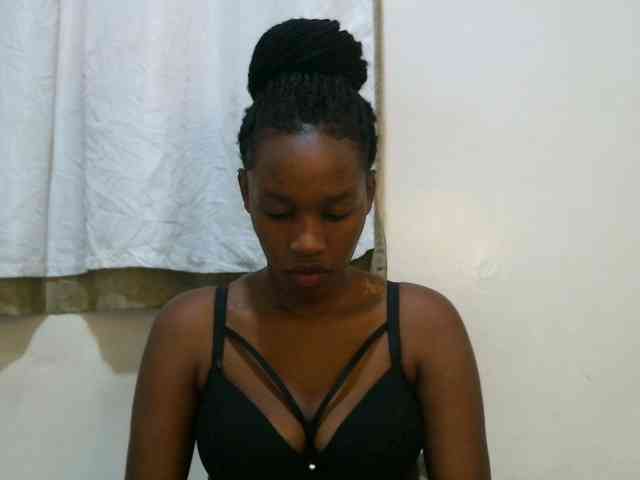 sweet-brown webcam