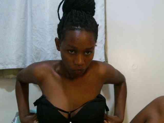 sweet-brown webcam