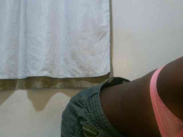 sweet-brown webcam