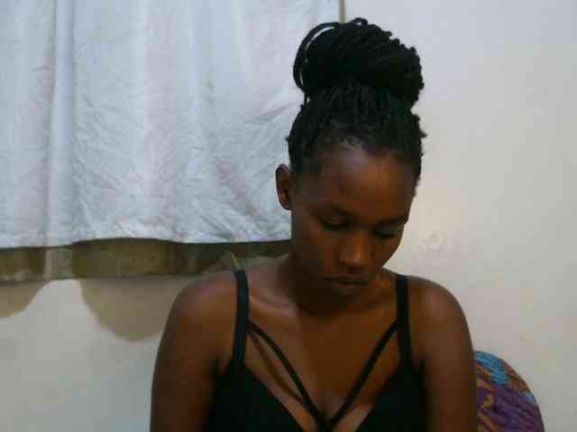 sweet-brown webcam