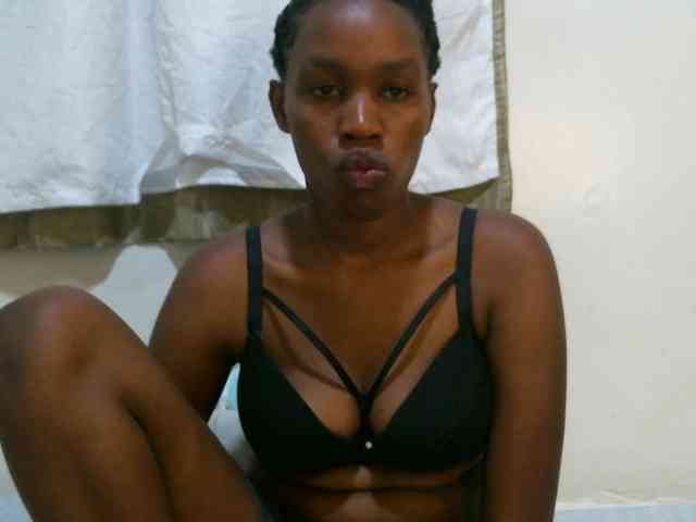 sweet-brown webcam