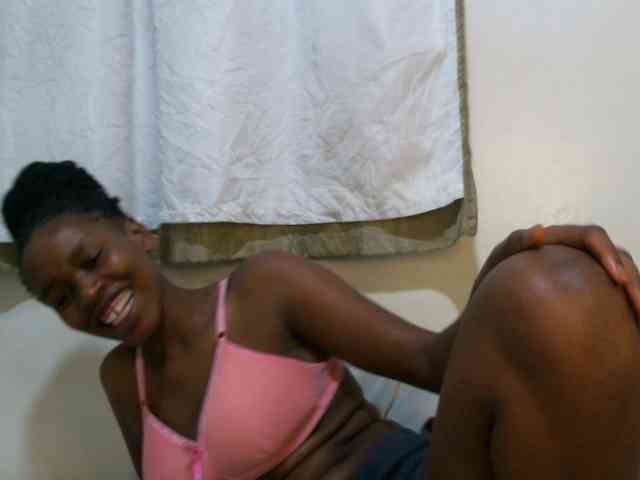 sweet-brown webcam