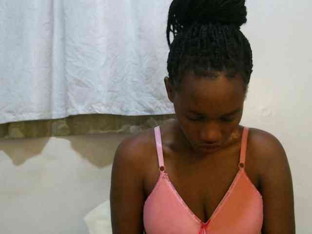 sweet-brown webcam