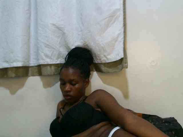 sweet-brown webcam
