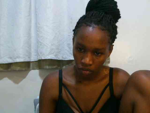 sweet-brown webcam