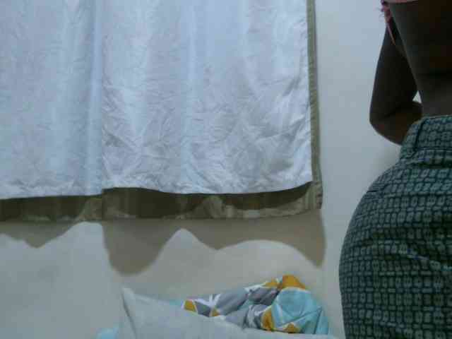 sweet-brown webcam
