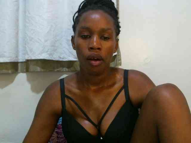 sweet-brown webcam