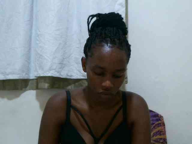 sweet-brown webcam