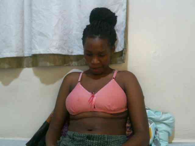 sweet-brown webcam