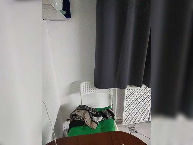  MonicaMilf chat room