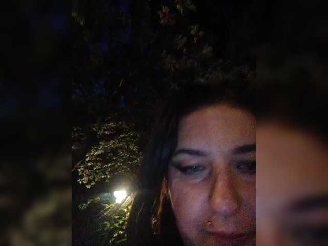  MonicaMilf chat room