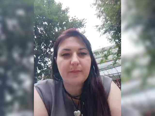 MonicaMilf webcam