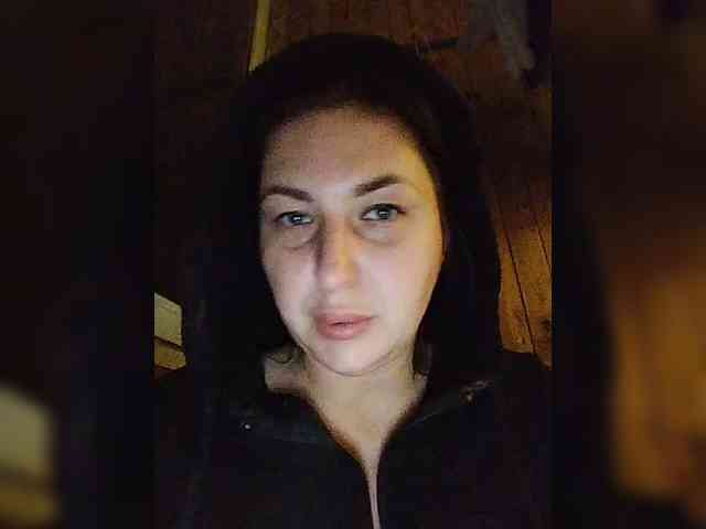 MonicaMilf webcam