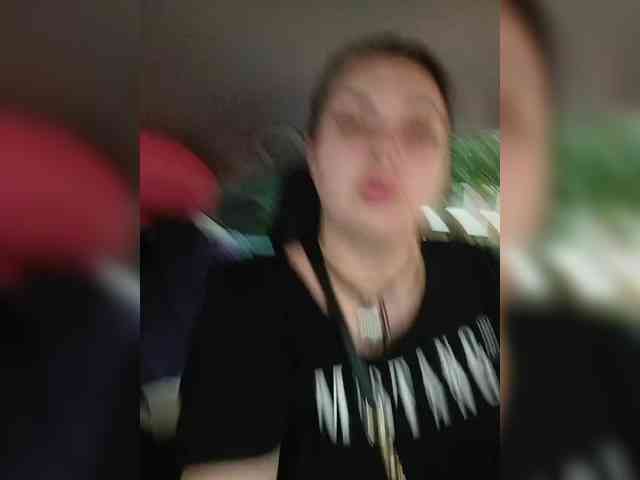 cam free chat MonicaMilf