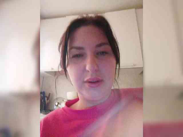 MonicaMilf webcam