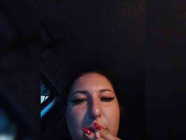 MonicaMilf webcam