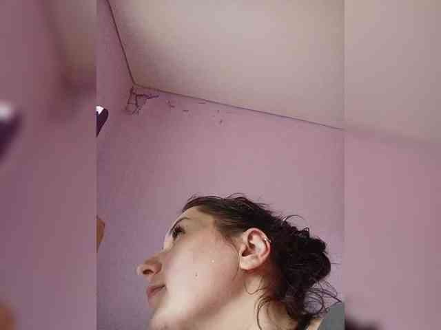 MonicaMilf webcam