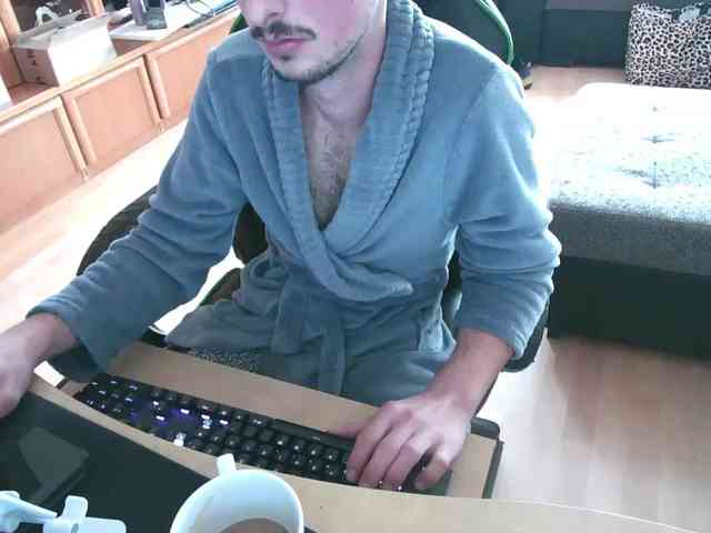 GrouNNNd1402 GrouNNNd1402