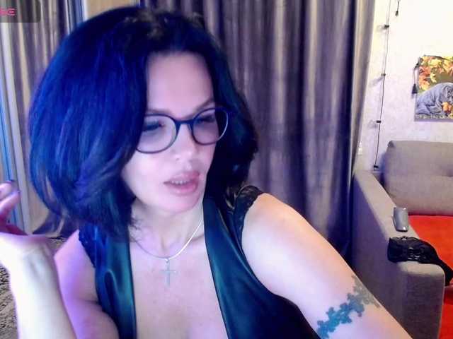 EVA1172a's BongaCams show and profile