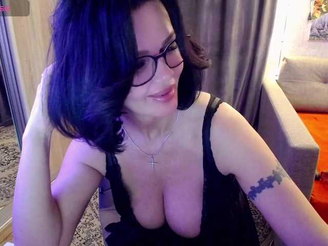 EVA1172a's BongaCams show and profile