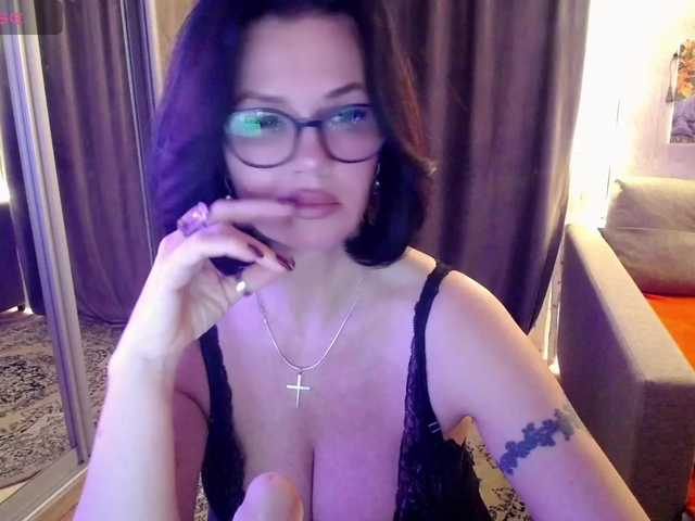 EVA1172a's BongaCams show and profile