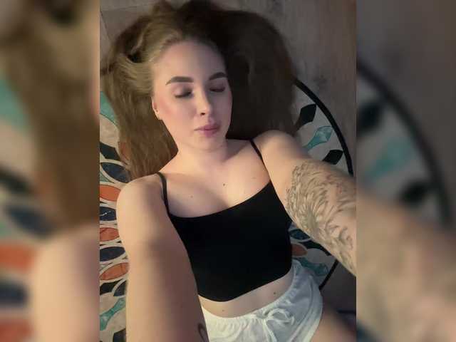 Havvyer's BongaCams show and profile