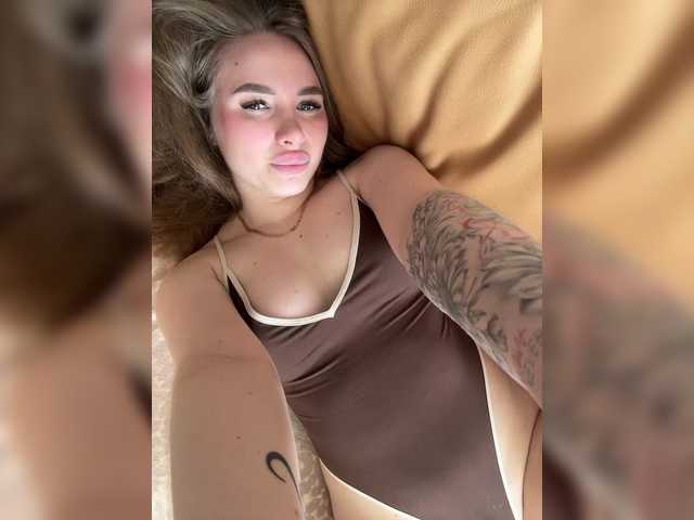 Havvyer's BongaCams show and profile