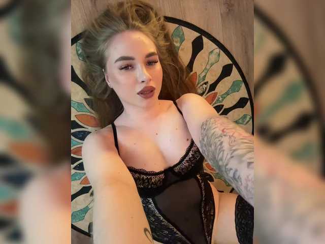 Havvyer's BongaCams show and profile