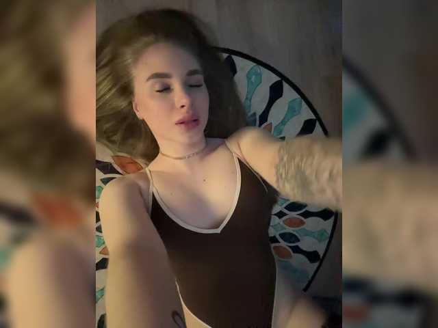 Havvyer's BongaCams show and profile