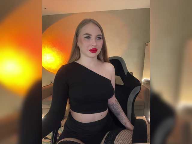 Havvyer's BongaCams show and profile