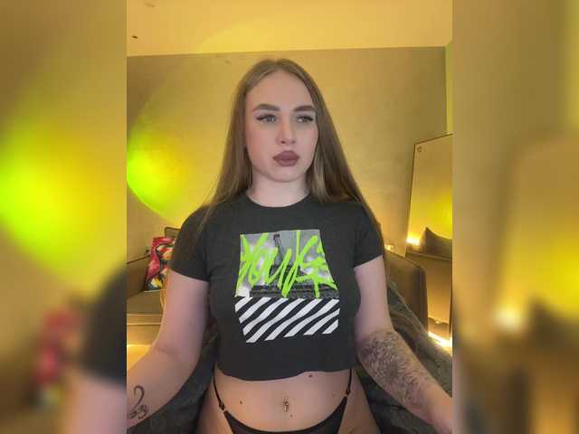 Havvyer's BongaCams show and profile