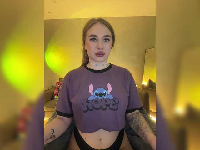 Havvyer's BongaCams show and profile