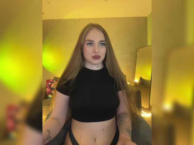 Havvyer's BongaCams show and profile