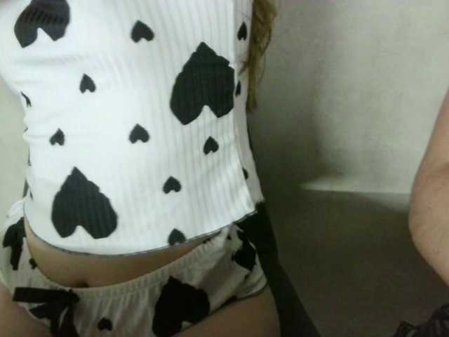 parasasa92's BongaCams show and profile