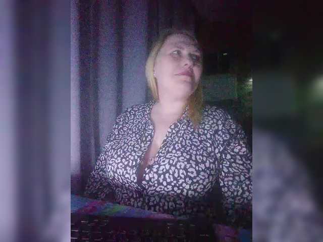 Kristina543210's BongaCams show and profile