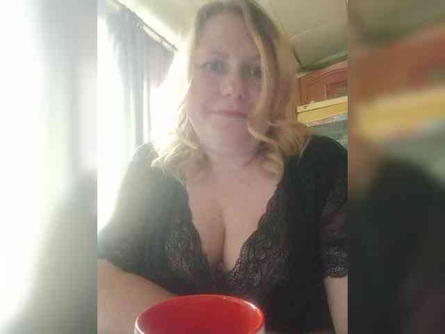 Kristina543210 webcam