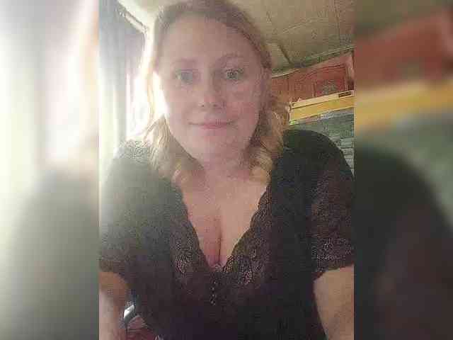 Kristina543210 webcam