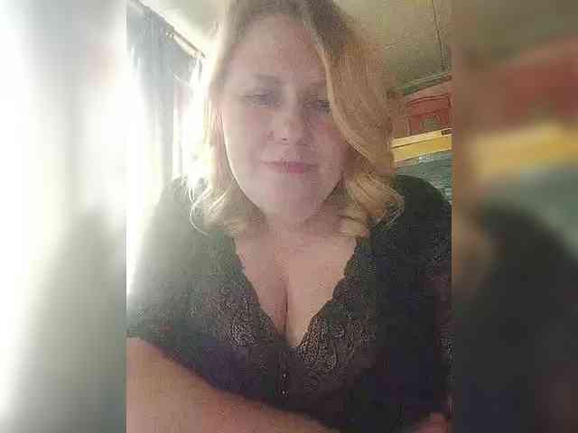 Kristina543210 webcam