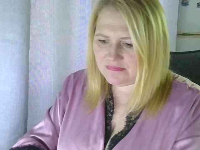 Kristina543210 webcam