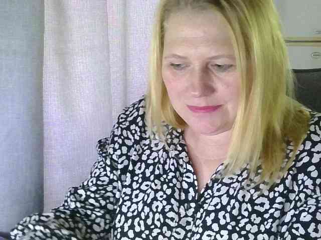 Kristina543210 webcam