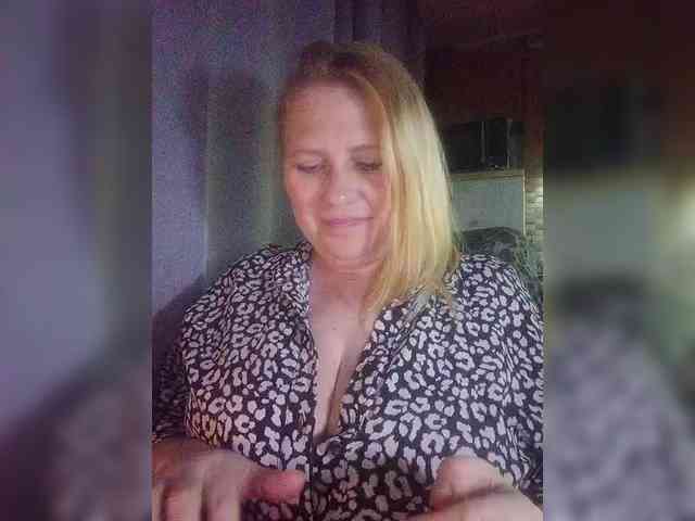 Kristina543210 webcam