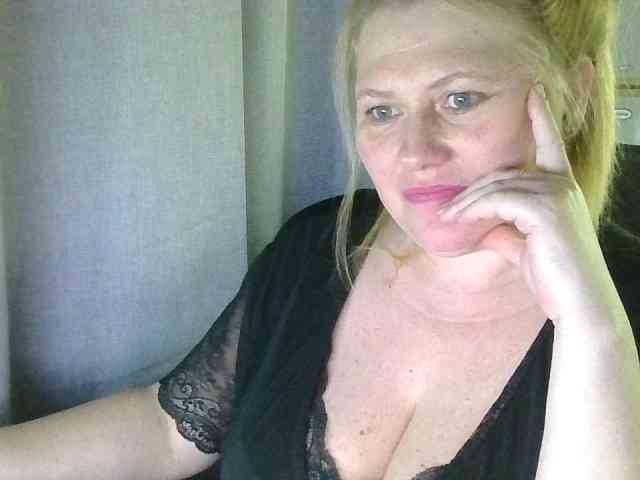 Kristina543210 webcam