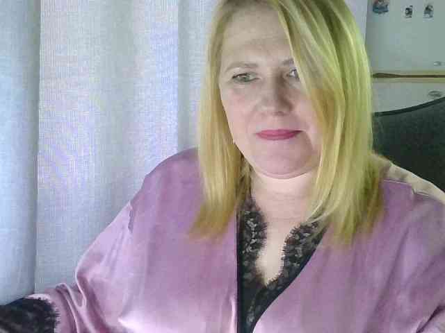 Kristina543210 webcam