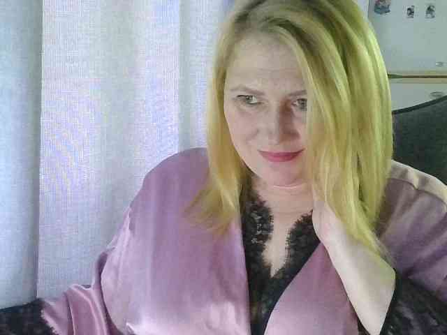 Kristina543210 webcam