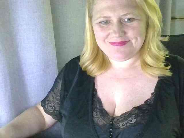 Kristina543210 webcam