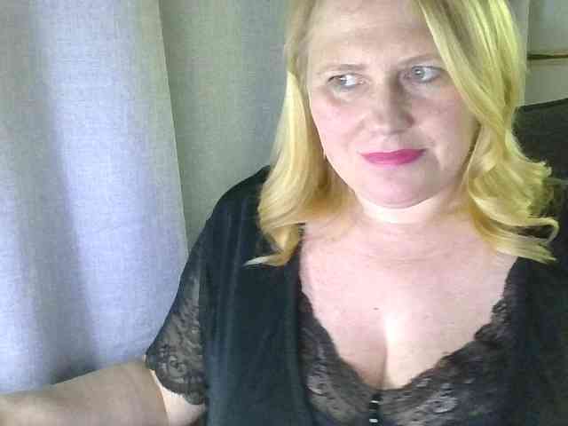 Kristina543210 webcam