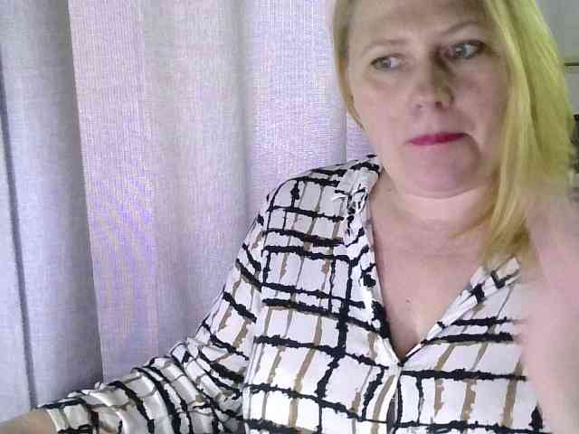 Kristina543210 webcam